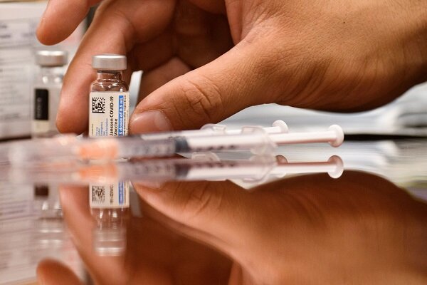هنوز مجور واردات ۵۰۰ هزار دوز واکسن کرونا به قشم صادر نشده است