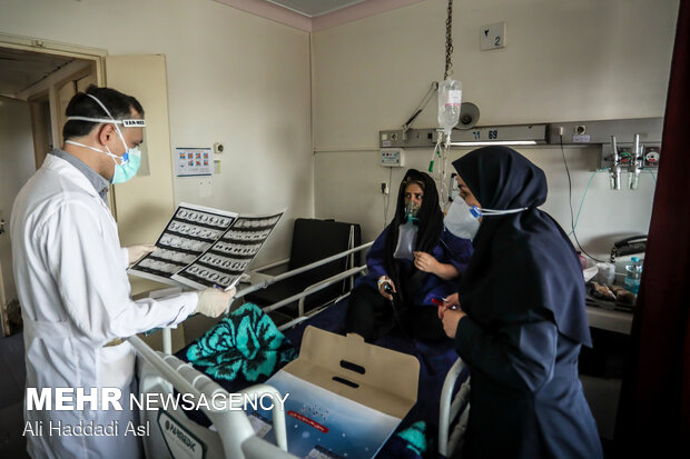 Iranian medical staff struggle with 5th wave of Covid-19