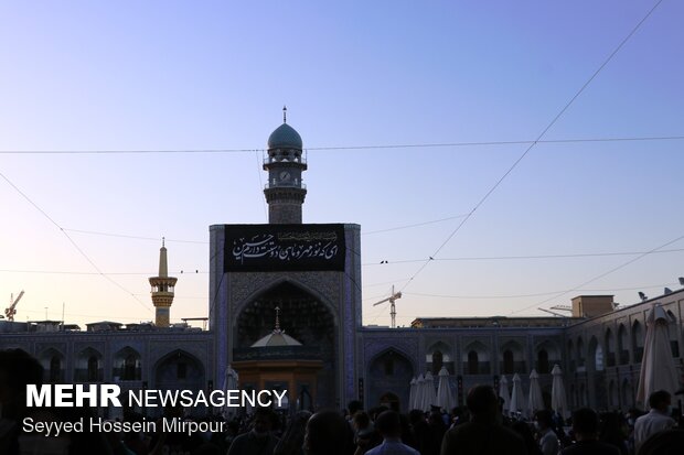 ‘Black Mourning Flag” hoisted in Imam Reza Shrine in Mashhad