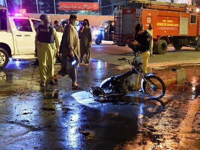 پشاور میں نماز جمعہ کے دوران مسجد میں دھماکے سے 5 افراد جاں بحق