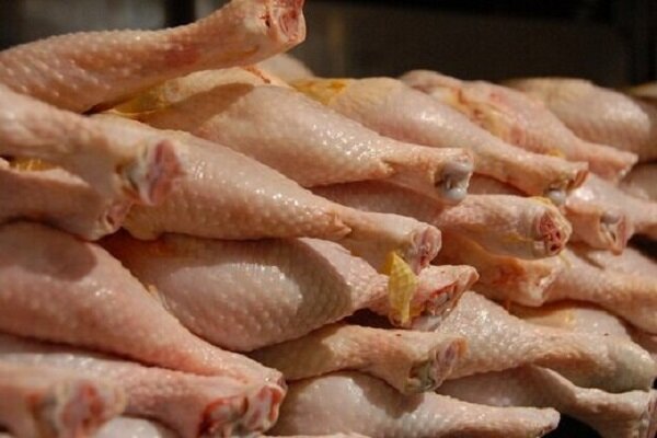 تکه فروشی مرغ در بازار کرمانشاه تخلف است