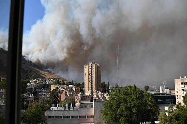 وقوع آتش سوزی گسترده در پایگاه نظامی اسرائیل در مرز لبنان