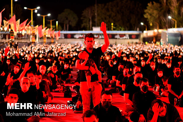 Mourning ceremonies of Muharram held by Tehraners 