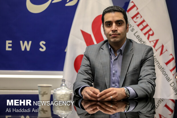 بانکها چگونه با خلق پول سرمایهشان را افزایش میدهند؟ بانکها چگونه با خلق پول سرمایهشان را افزایش میدهند؟