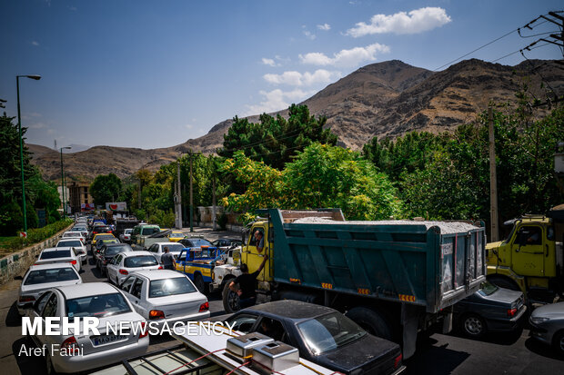 مسدود بودن مسیر شمال به جنوب جاده چالوس