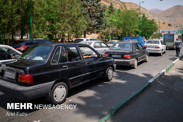 ترافیک سنگین محورهای چالوس و هراز و آزادراه‌های کرج و تهران-شمال