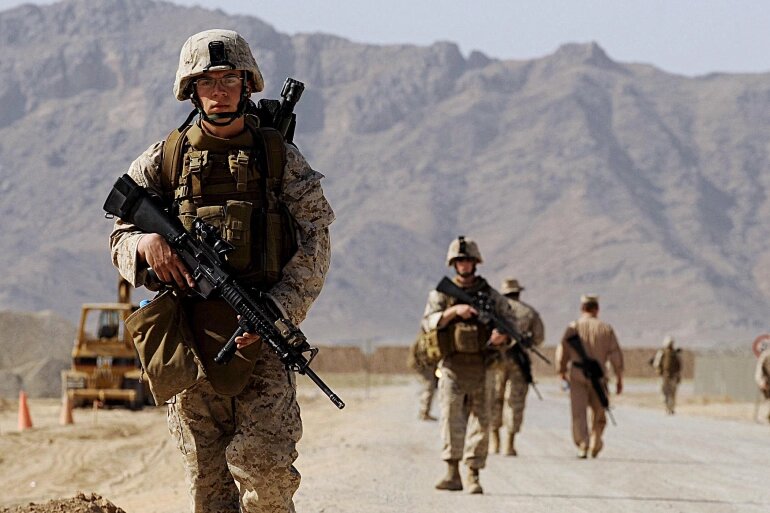 هزینه یک تریلیون دلاری آمریکا / افغانستان چطور چند روزه تسلیم شد؟
