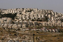 Zionist regime expanding settlements in occupied lands