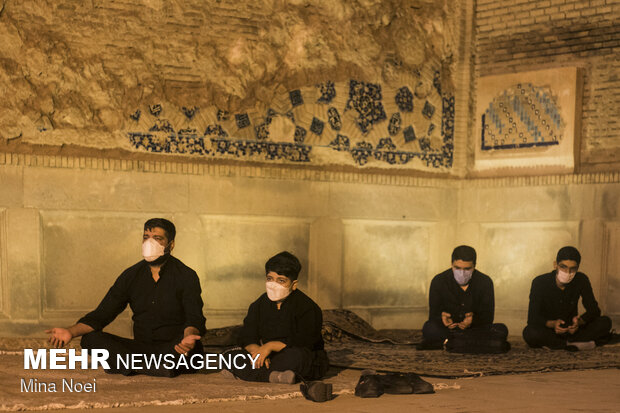 12th night of Muharram mourning ceremony held in Tabriz