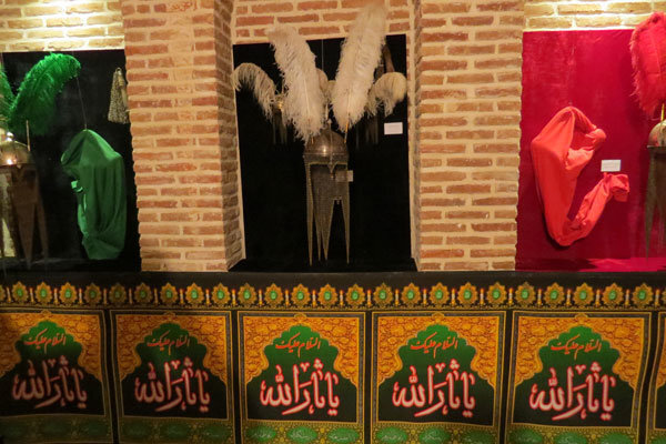 حسینیه امینی‌ها جلوه‌گاه پیوند هنر پارسی با محرم/ گشتی در موزه 