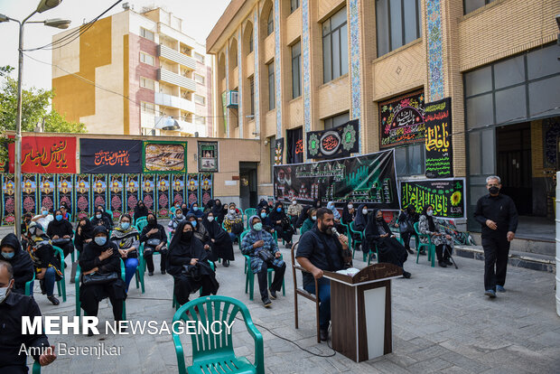 عزاداری هیئات مردمی در تاسوعای حسینی با رعایت پروتکل های بهداشتی در شیراز