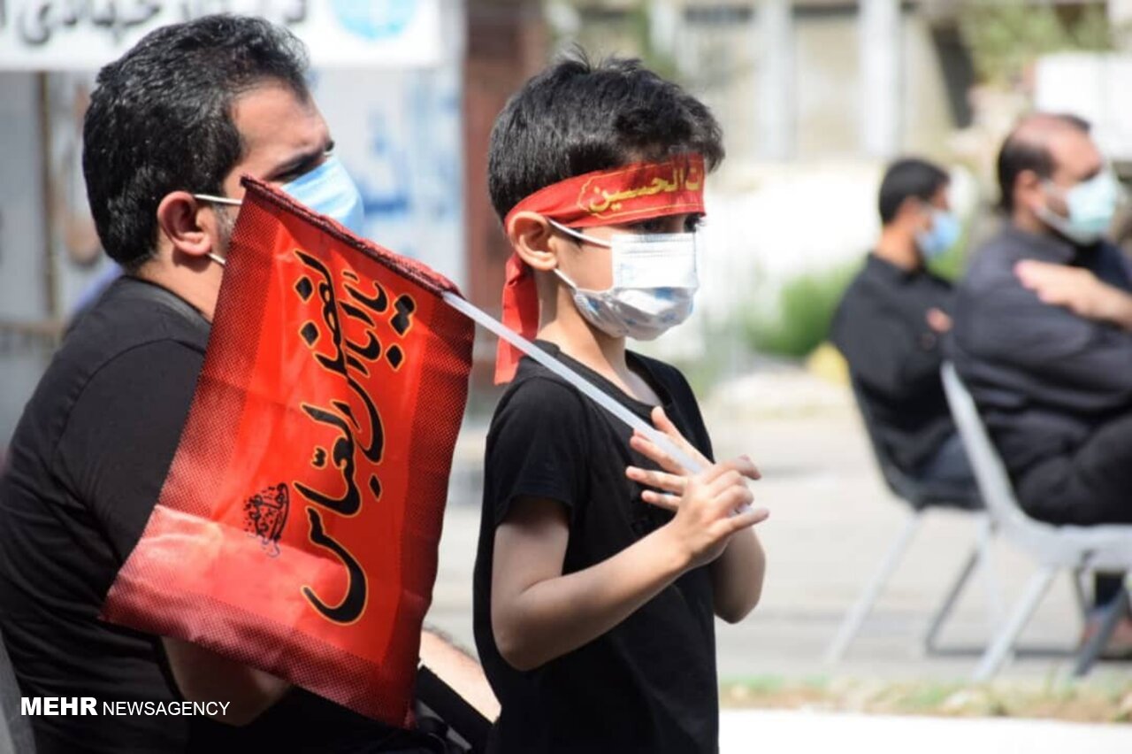 حرکت خودرویی عزاداران حسینی در کرمانشاه