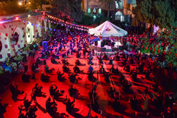 مراسم عزاداری شب عاشورای حسینی در حرم حضرت علی بن حمزه(ع) شیراز