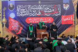 محفل مقتل‌خوانی عاشورای حسینی در حرم بانوی کرامت برگزار می‌شود