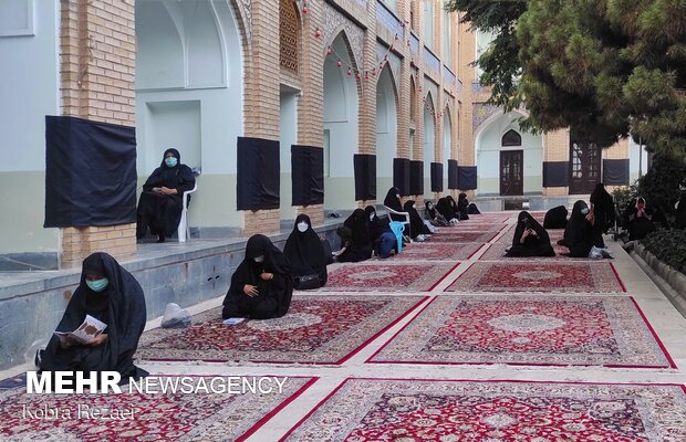 Imam Reza holy shrine in Tasu'a Day