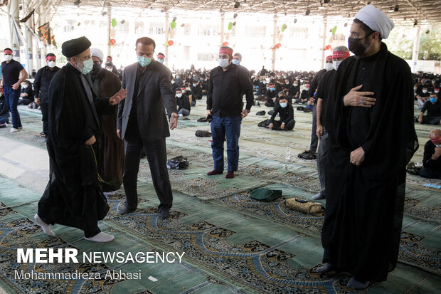 حضور رئیس جمهور در مراسم عزاداری روز عاشورای حسینی (ع)