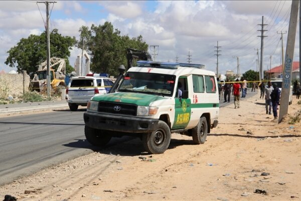 بمب گذاری انتحاری در پایتخت سومالی/دستکم ۵ تن کشته و زخمی شدند