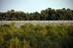 Yunanistan'dan Türkiye sınırına 40 kilometrelik çelik duvar