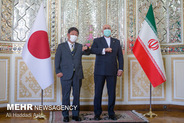 Zarif, Motegi meet in Tehran