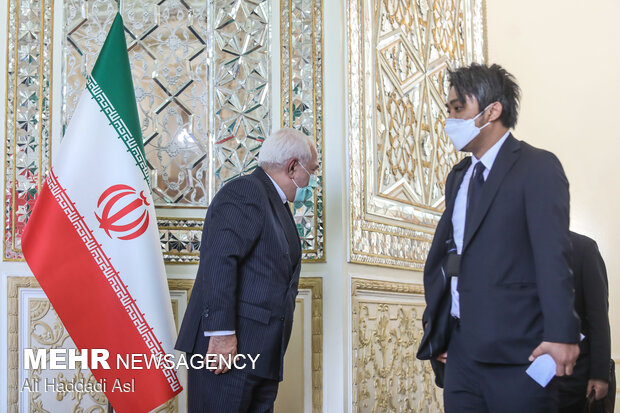 Zarif, Motegi meet in Tehran