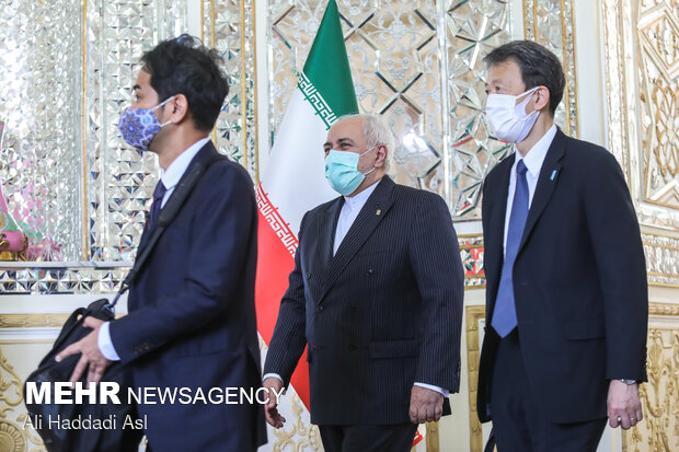 Zarif, Motegi meet in Tehran