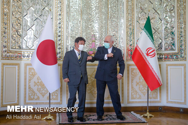 Zarif, Motegi meet in Tehran