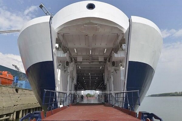 امضای قرارداد ساخت 2 کشتی رو - رو با سازنده داخلی