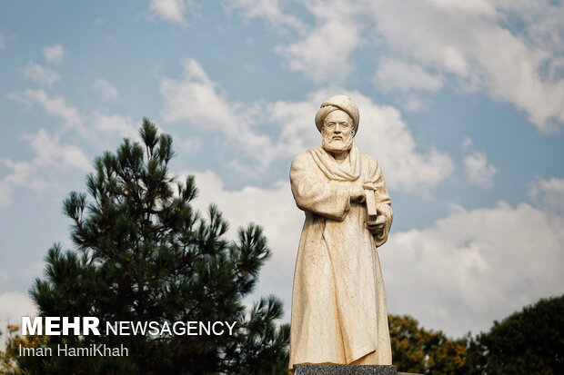 Iran commemorates national day of Avicenna; Persian polymath