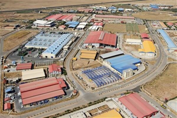 ضرورت ایجاد شهرک‌های صنعتی تخصصی در استان همدان