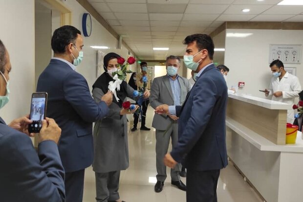 دیدار رئیس شبکه بهداشت و درمان لامرد با کادر درمان دیدار رئیس شبکه بهداشت و درمان لامرد با کادر درمان