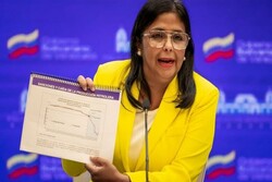 ونزوئلا خواستار تحقیقات دیوان بین‌المللی کیفری درباره جنایات تحریمی آمریکا شد