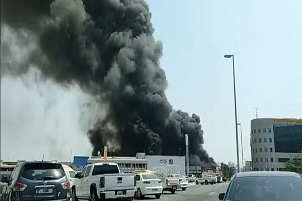 Fire breaks out near Dubai Airport (+VIDEO)