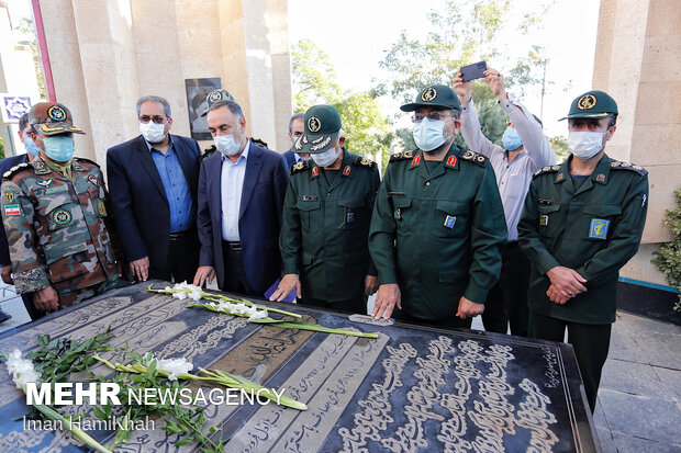 Basij commander's visit to Hamedan