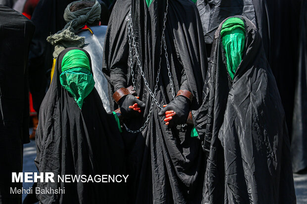 کاروان نمادین اسرای کربلا در قم