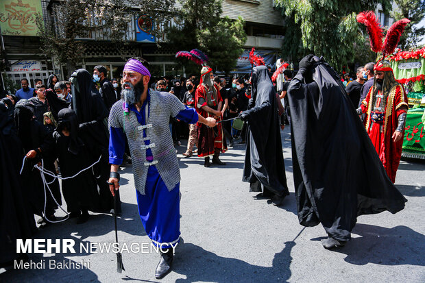 کاروان نمادین اسرای کربلا در قم