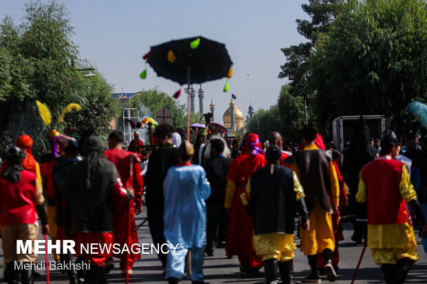 کاروان نمادین اسرای کربلا در قم