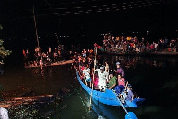 Bangladeş'te gemi kazası: 21 ölü, 50 kayıp