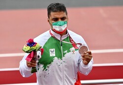 «امان الله پاپی» با طلای جهان سهمیه پارالمپیک را هم به دست آورد