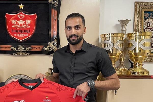 باعشق پرسپولیس را انتخاب کردم نه پول/ قهرمانی را می خواهم