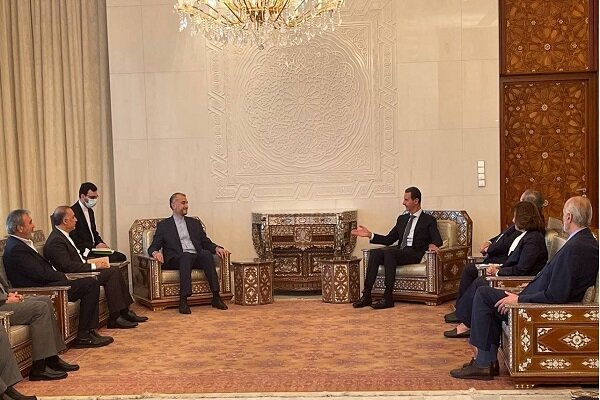 Iran, Syria discuss improving economic, political ties