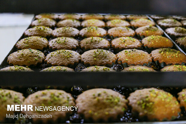 Traditional ‘Yazdi’ Cake Workshop
