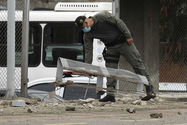 انفجار نزدیک یک ایستگاه پلیس در کلمبیا/ ۱۳ نفر زخمی شدند