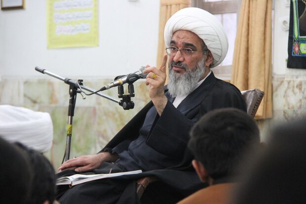 جلسات درس خارج فقه امام جمعه بوشهر به صورت مجازی برگزار می‌شود