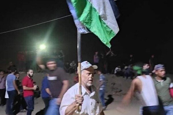 تداوم تظاهرات شبانه فلسطینی ها در غزه