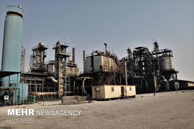 افتتاح سومین خط تولید کارخانه صنعتی دوده فام دزفول
