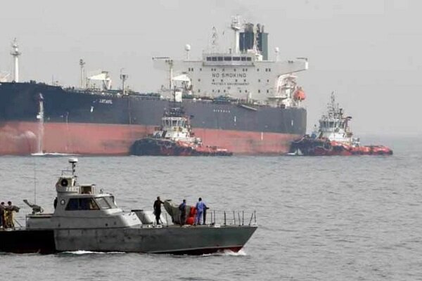 İran'ın Lübnan'a gönderdiği ikinci petrol gemisi Suriye'de