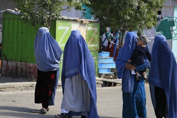 افغان طالبان کا آئندہ ہفتہ سے لڑکیوں کے اسکولز کھولنے کا اعلان