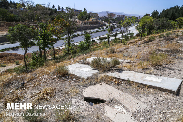 مردگان خانه خراب