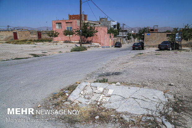 مردگان خانه خراب