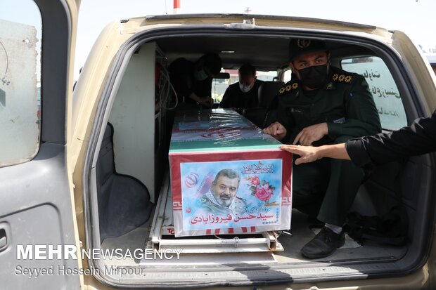 ورود پیکر مرحوم سرلشکر فیروز آبادی به مشهد